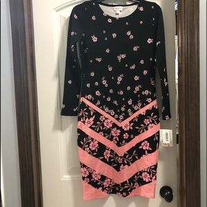 Elegant Lularoe Debbie